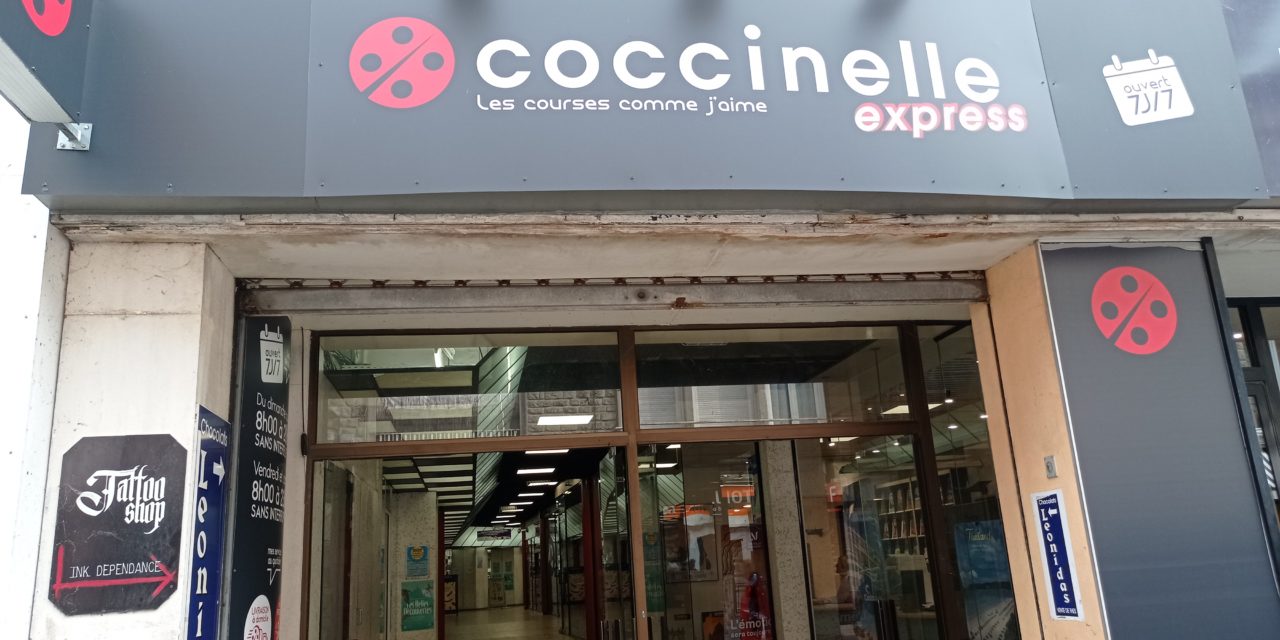 Votre supermarché Coccinelle, situé au 8 Rue du Pot d’Etain, 50300 Avranches est ouvert de 08h00 à 23h00 et 7 jours sur 7. Alimentation générale, épicerie, fruits, légumes et des offres promotionnelles chaque jour. Profitez de notre carte fidélité.